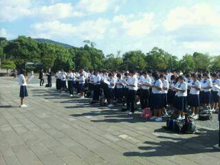 修学旅行06(
 長崎平和公園)