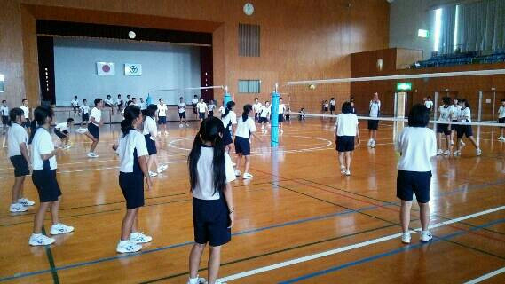 一日遠足（3年生）競技開始