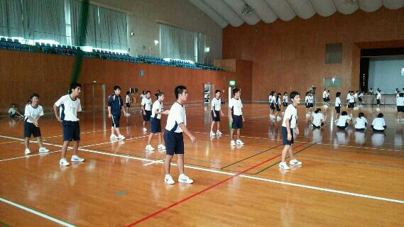 一日遠足（3年生）競技開始