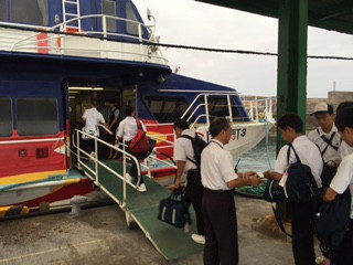 （修学旅行１日目）出発式