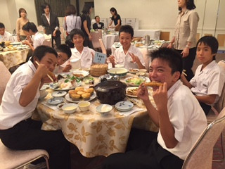 Fwd: 修学旅行１日目（晩御飯）