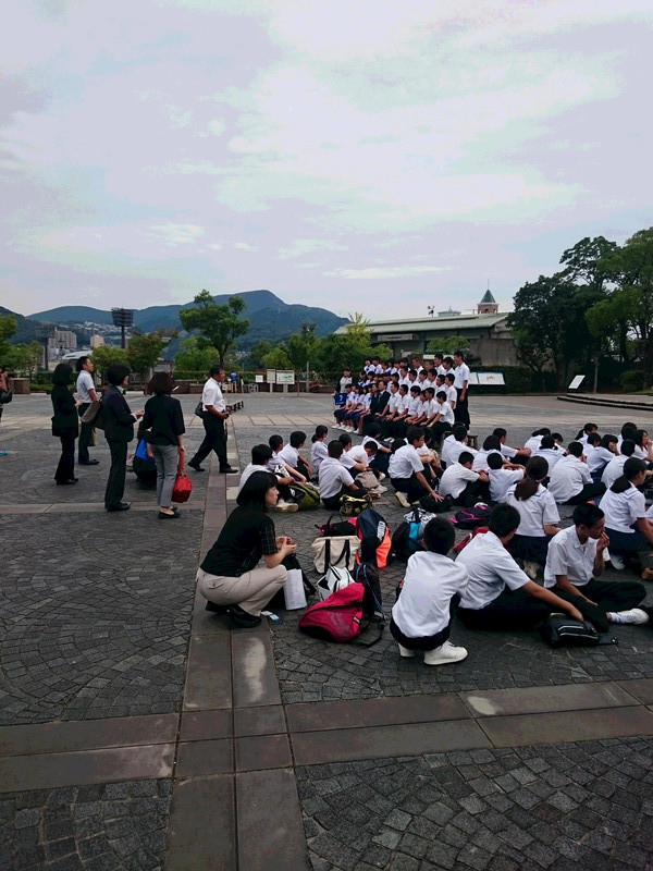 修学旅行２日目（平和祈念式典）