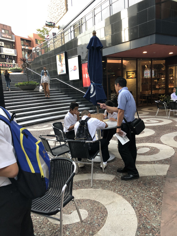 E0f06ac4525a4f5ba9eabe6693f4a406