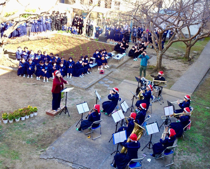 375af27c4a744f18b6ef18ee9f6c6f12