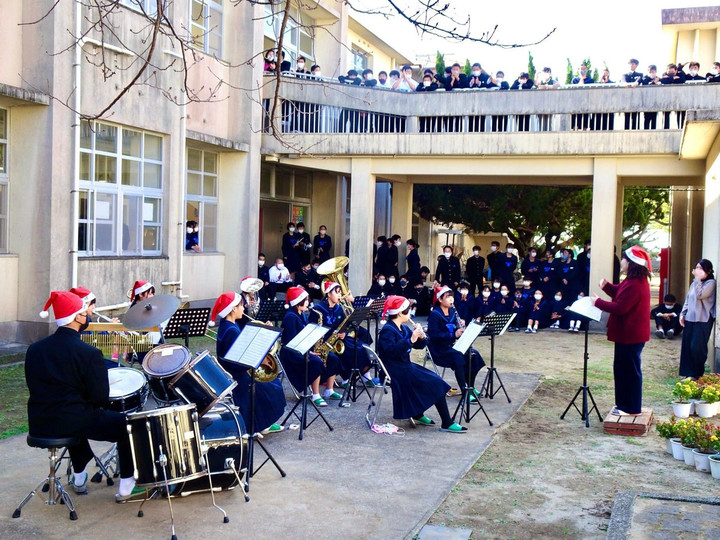 6e86db81b87c4c4983d3afbd9b306156