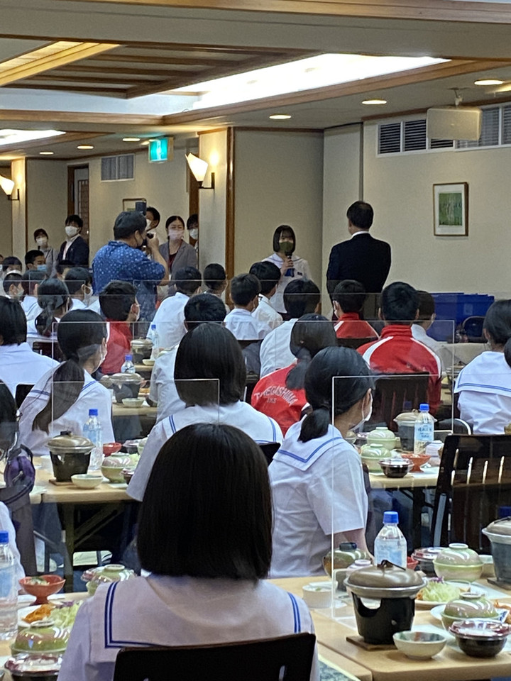 596545c0c6c449d682d474a857445ed5